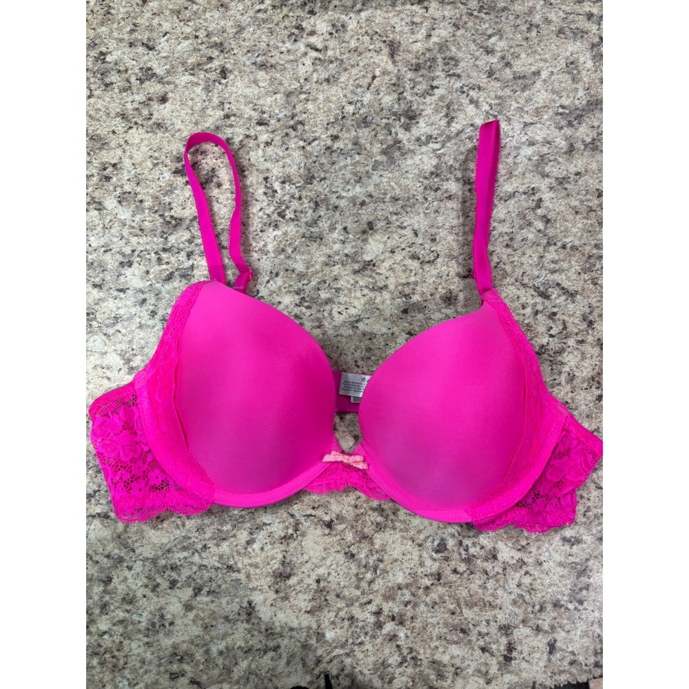 Victoria's Secret Pink Lace Bra
